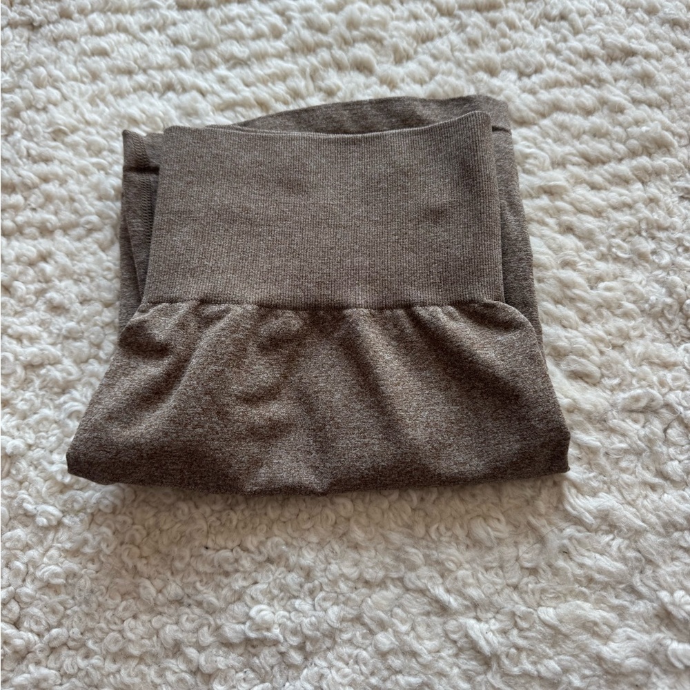 NVGTN pro seamless shorts